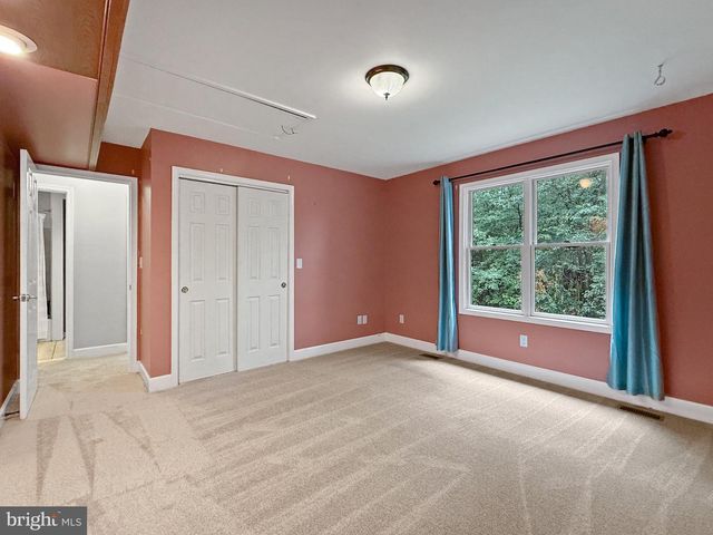 8749 RAMSBURG RD, Thurmont, MD 21788