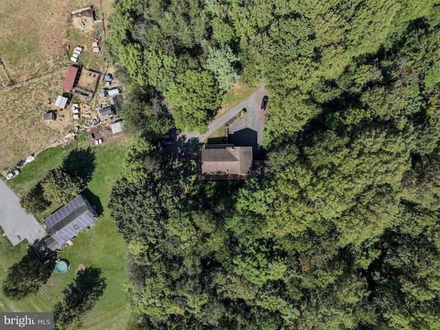 8749 RAMSBURG RD, Thurmont, MD 21788