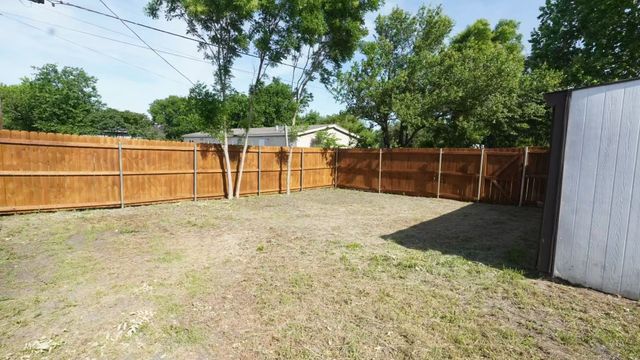 5776 County Road 927, Nevada, TX 75173
