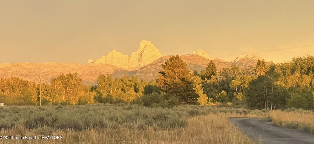 850 W 10000, Tetonia, ID 83452 photo 2