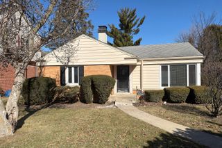 508 W Lonnquist Boulevard, Mount Prospect, IL 60056