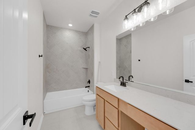 15009 Kiger Mustang DR, Manor, TX 78653