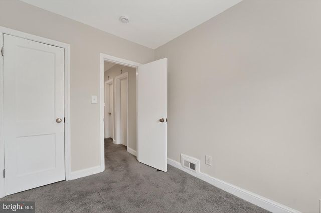 4019 BAREVA RD, Baltimore, MD 21215