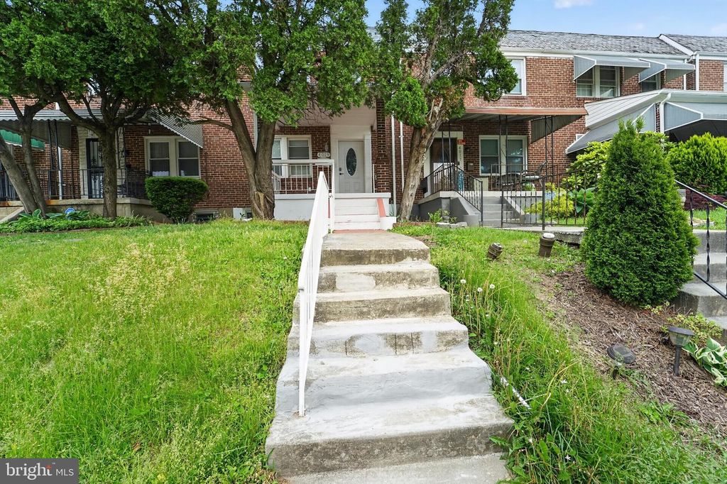 4019 BAREVA RD, Baltimore, MD 21215