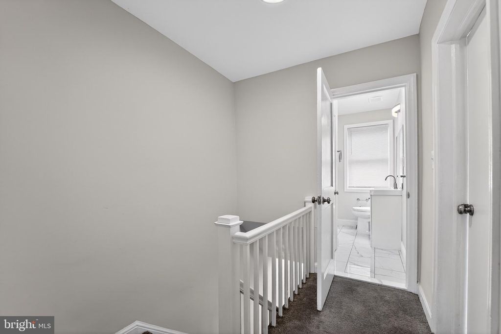 Image 17 of property listing at 4019 BAREVA RD, Baltimore, MD 21215