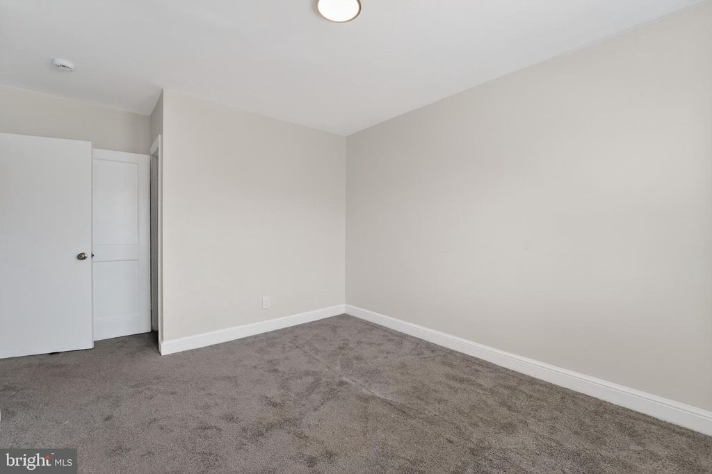 Image 20 of property listing at 4019 BAREVA RD, Baltimore, MD 21215