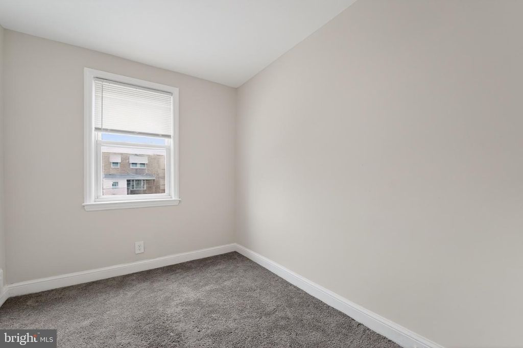 Image 25 of property listing at 4019 BAREVA RD, Baltimore, MD 21215