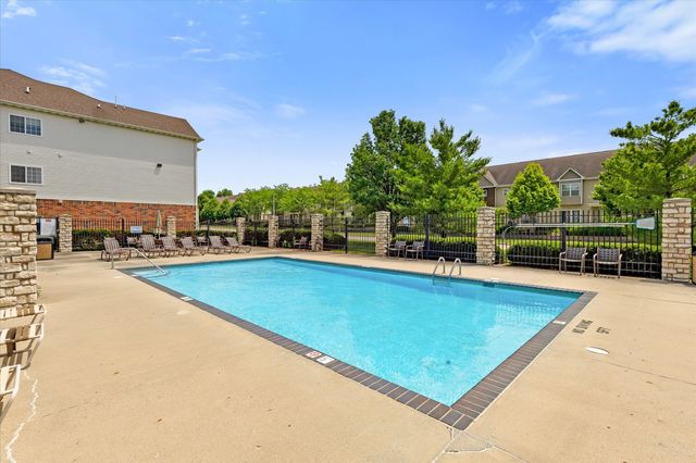 6255 Beechtree Drive 3108, West Des Moines, IA 50266