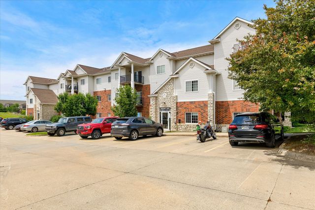 6255 Beechtree Drive 3108, West Des Moines, IA 50266