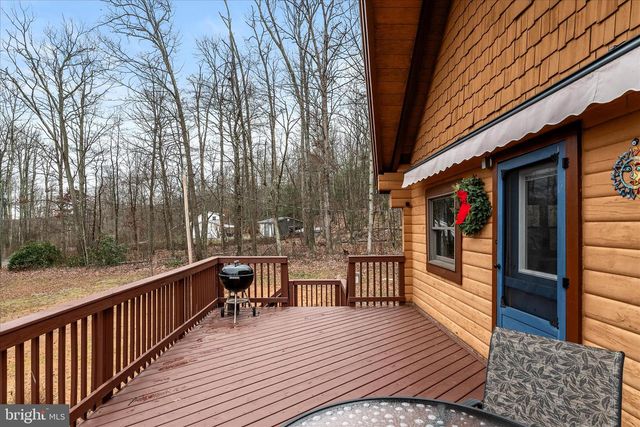 249 CRESTVIEW LN, Berkeley Springs, WV 25411