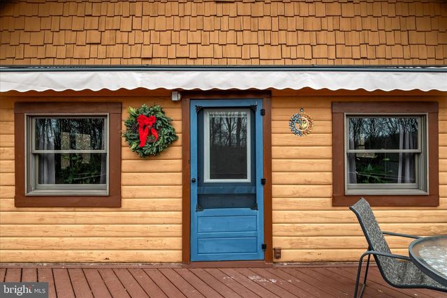 249 CRESTVIEW LN, Berkeley Springs, WV 25411