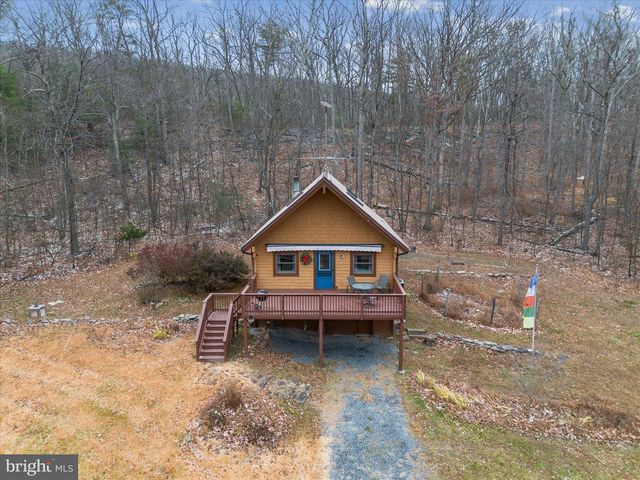 249 CRESTVIEW LN, Berkeley Springs, WV 25411