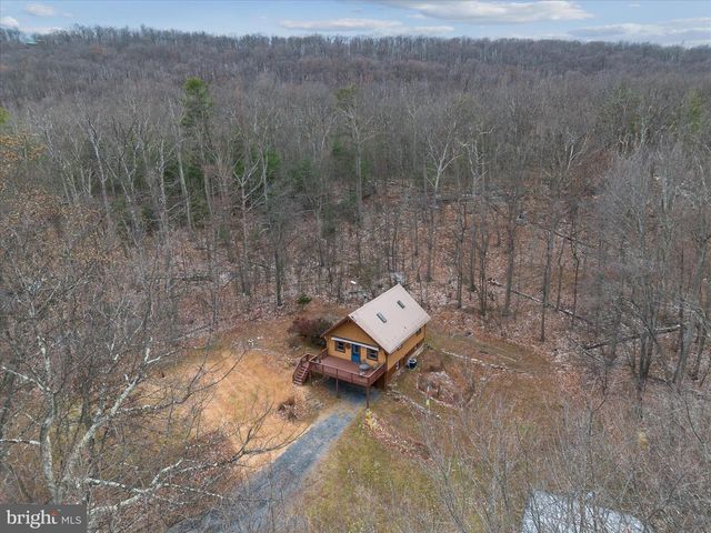 249 CRESTVIEW LN, Berkeley Springs, WV 25411