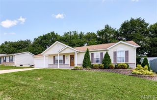 1030 Sleepy Hollow Drive, Troy, MO 63379