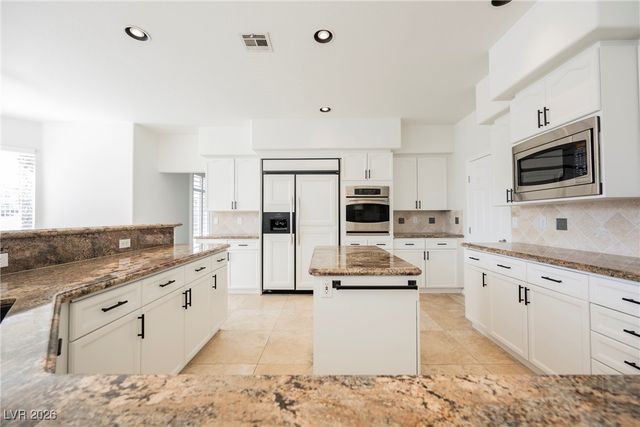 2465 Ping Drive, Henderson, NV 89074