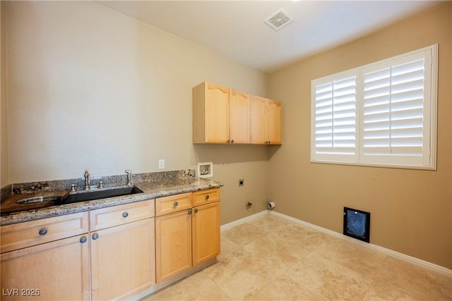 2465 Ping Drive, Henderson, NV 89074