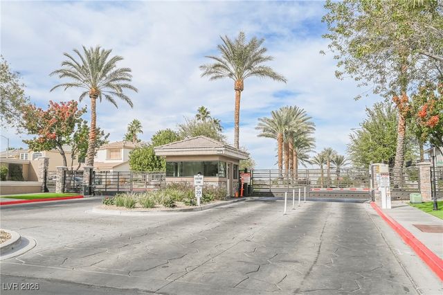 2465 Ping Drive, Henderson, NV 89074