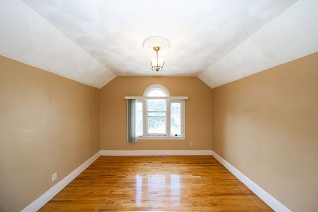 35 Tirrell St 3, Worcester, MA 01603