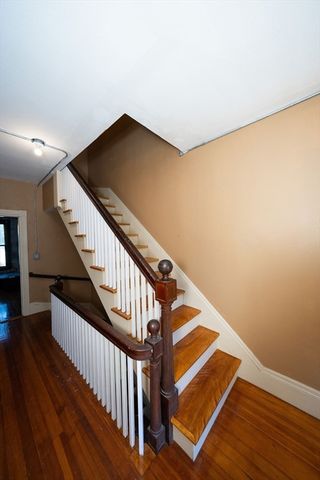 35 Tirrell St 3, Worcester, MA 01603