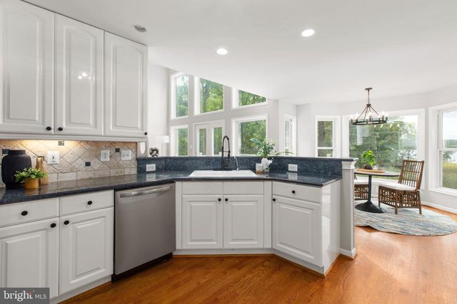 60 SHADY COVE LN, Stafford, VA 22554