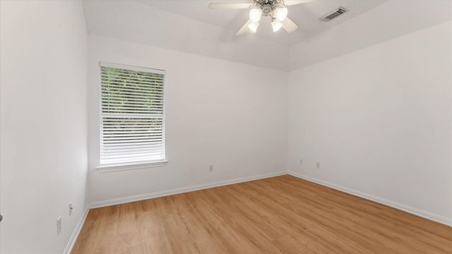 15 Benedict Canyon Loop, The Woodlands, TX 77382