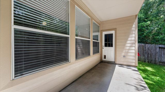 15 Benedict Canyon Loop, The Woodlands, TX 77382