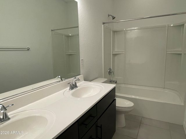7954 W Medlock Drive, Glendale, AZ 85303