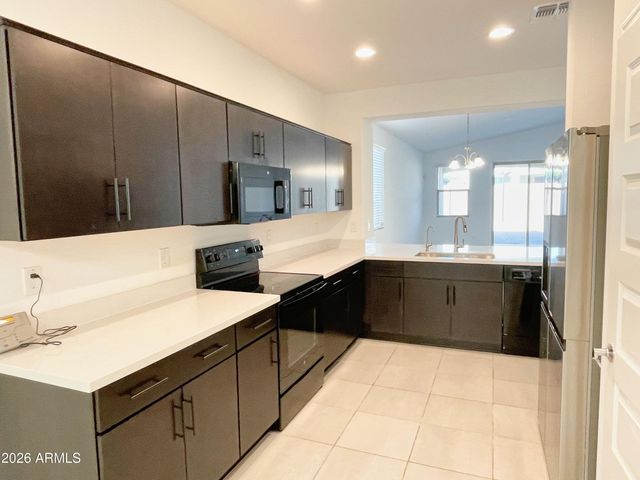 7954 W Medlock Drive, Glendale, AZ 85303