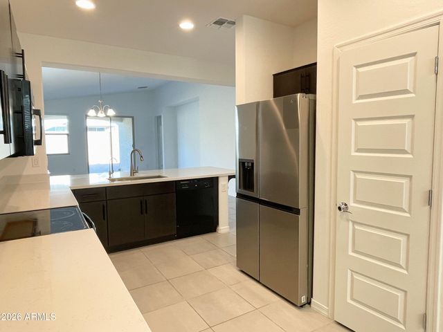 7954 W Medlock Drive, Glendale, AZ 85303