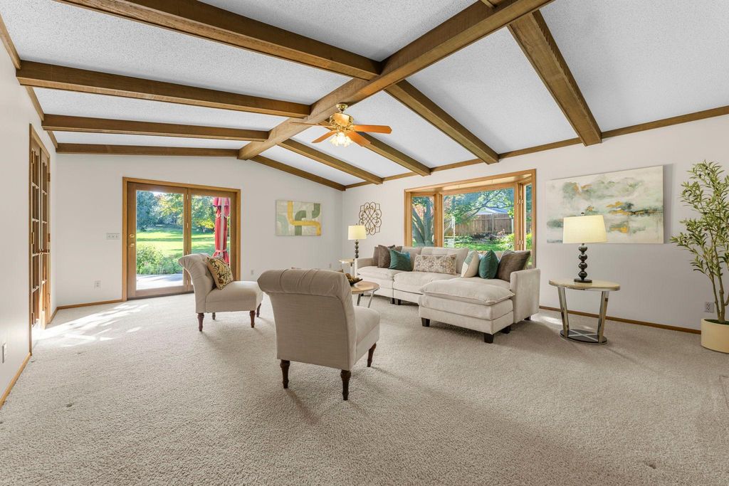 13406 Washburn Avenue S, Burnsville, MN 55337 — exterior