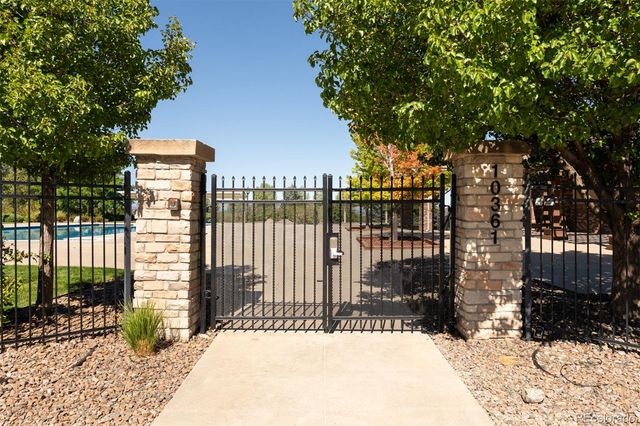 10080 Glenayre Lane, Parker, CO 80134