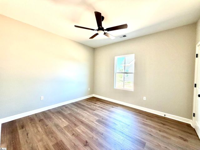 2735 Friendship Church Road, Gray Court, SC 29645