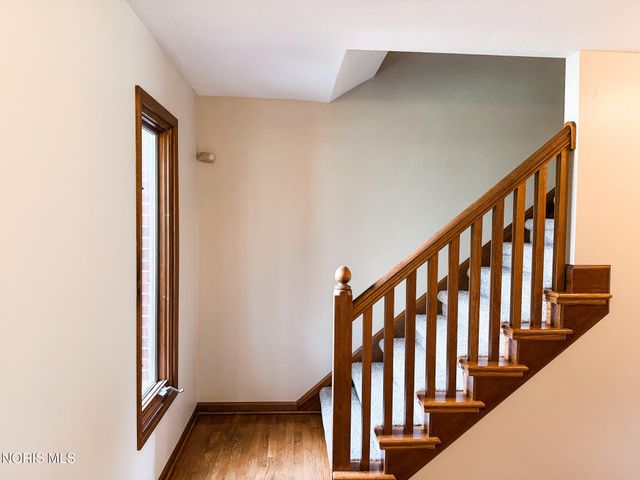 454 Rutledge Court, Perrysburg, OH 43551