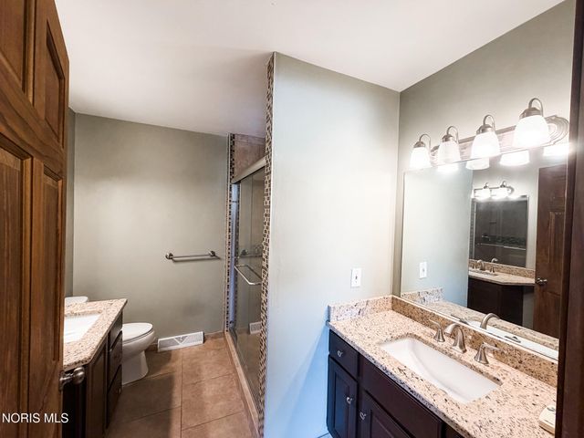 454 Rutledge Court, Perrysburg, OH 43551