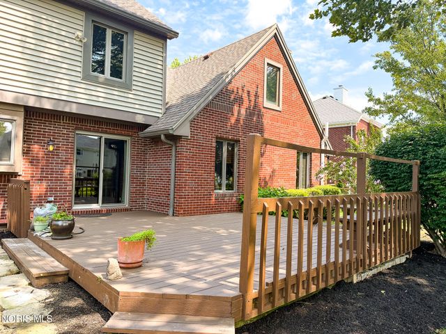 454 Rutledge Court, Perrysburg, OH 43551