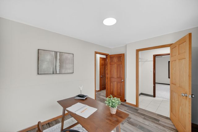 2500 Watrous Avenue, Des Moines, IA 50321