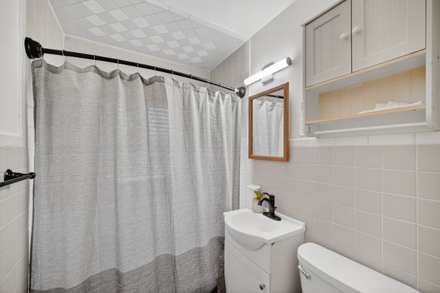 2500 Watrous Avenue, Des Moines, IA 50321