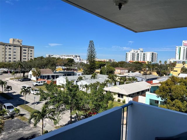 1720 Jefferson St 410, Hollywood, FL 33020