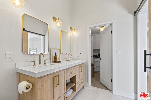 10720 Ohio Avenue 21, Los Angeles, CA 90024