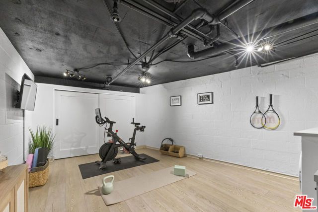 10720 Ohio Avenue 21, Los Angeles, CA 90024