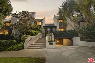 10720 Ohio Avenue 21, Los Angeles, CA 90024