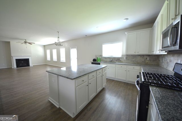 2504 Bear Mountain Street, Lithonia, GA 30058