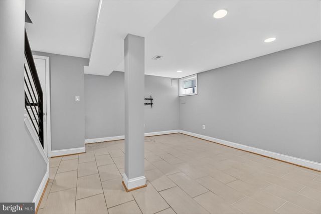 434 PEABODY ST NW, Washington, DC 20011