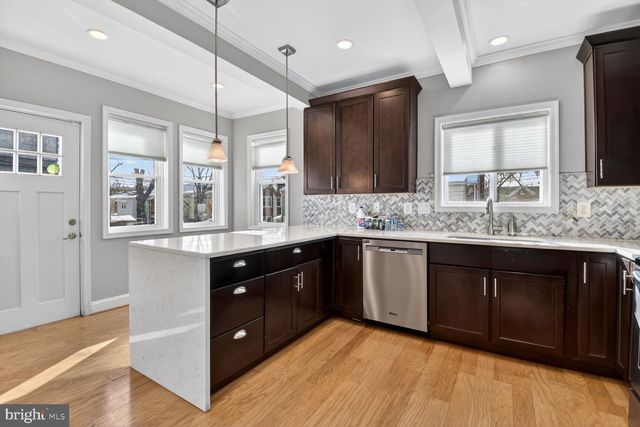 434 PEABODY ST NW, Washington, DC 20011