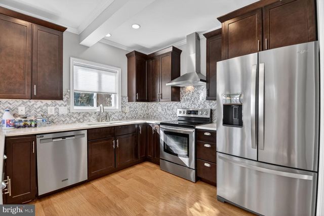 434 PEABODY ST NW, Washington, DC 20011