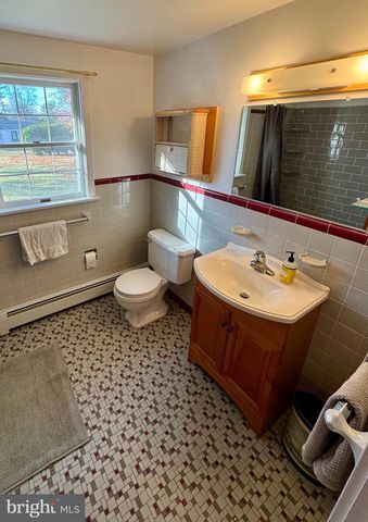 1114 W THOMAS RD, Lansdale, PA 19446