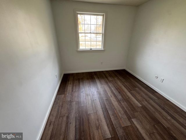 1114 W THOMAS RD, Lansdale, PA 19446