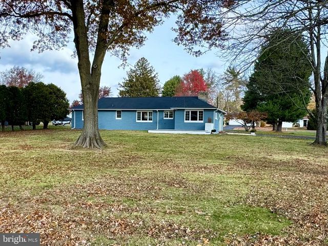 1114 W THOMAS RD, Lansdale, PA 19446