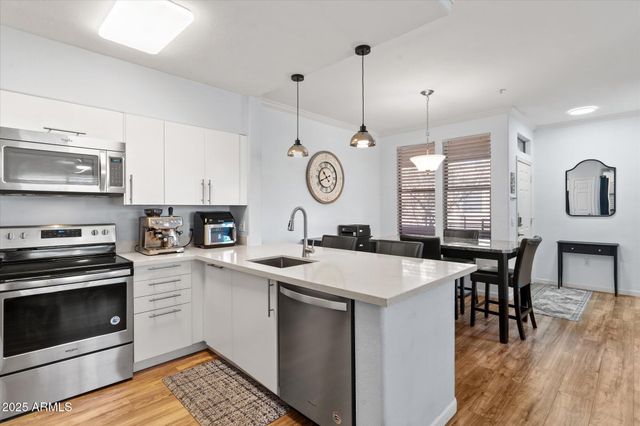 20100 N 78TH Place 2091, Scottsdale, AZ 85255