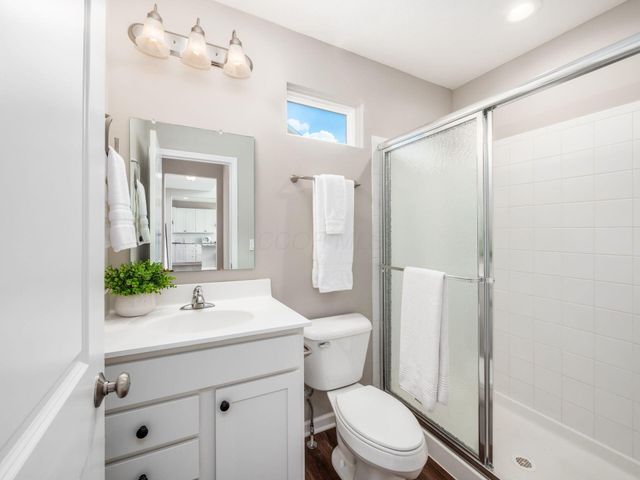 1434 Swanton Street, Lewis Center, OH 43035